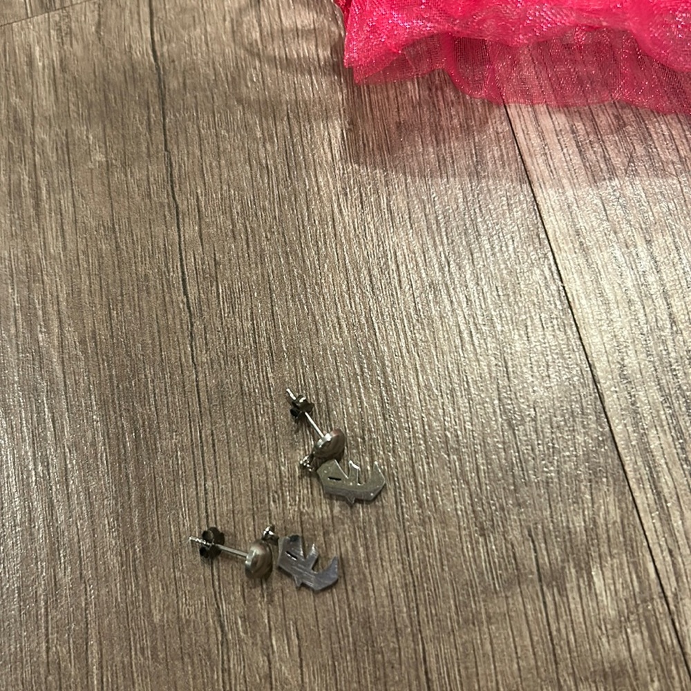 Silver Anchor Stud Earrings - Women's Jewelry